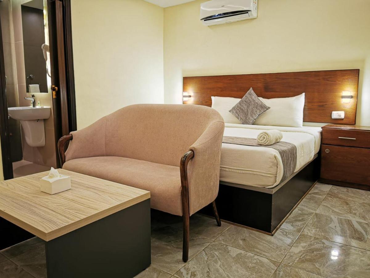 Taj Hotel Aqaba Exteriör bild