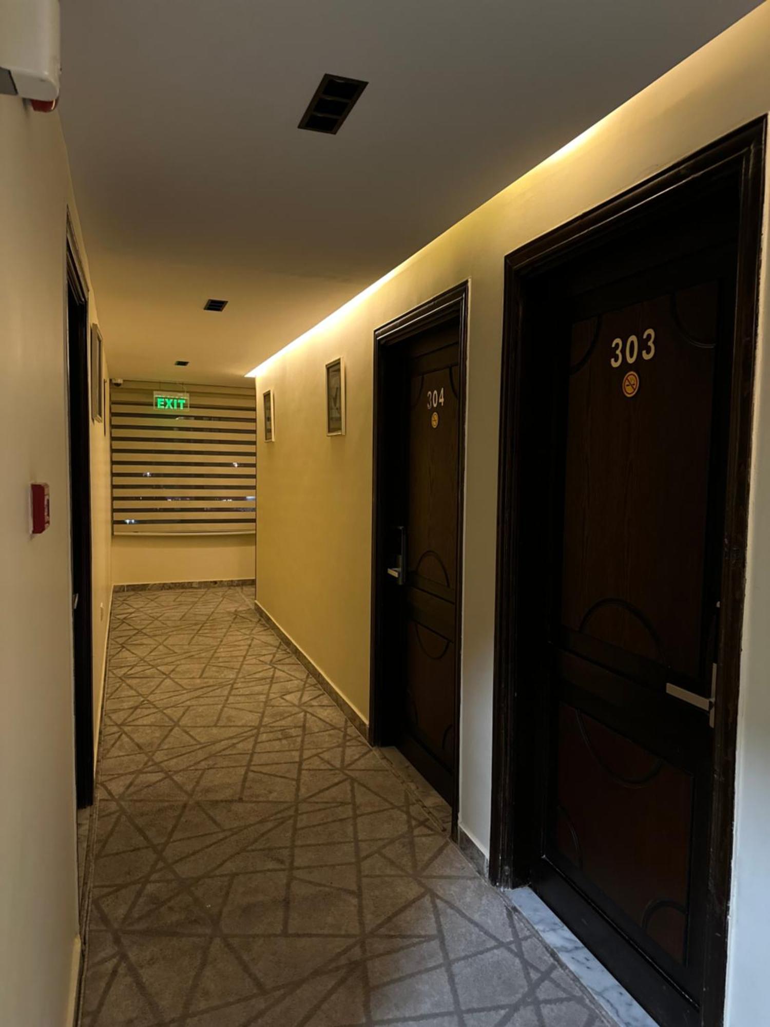 Taj Hotel Aqaba Exteriör bild